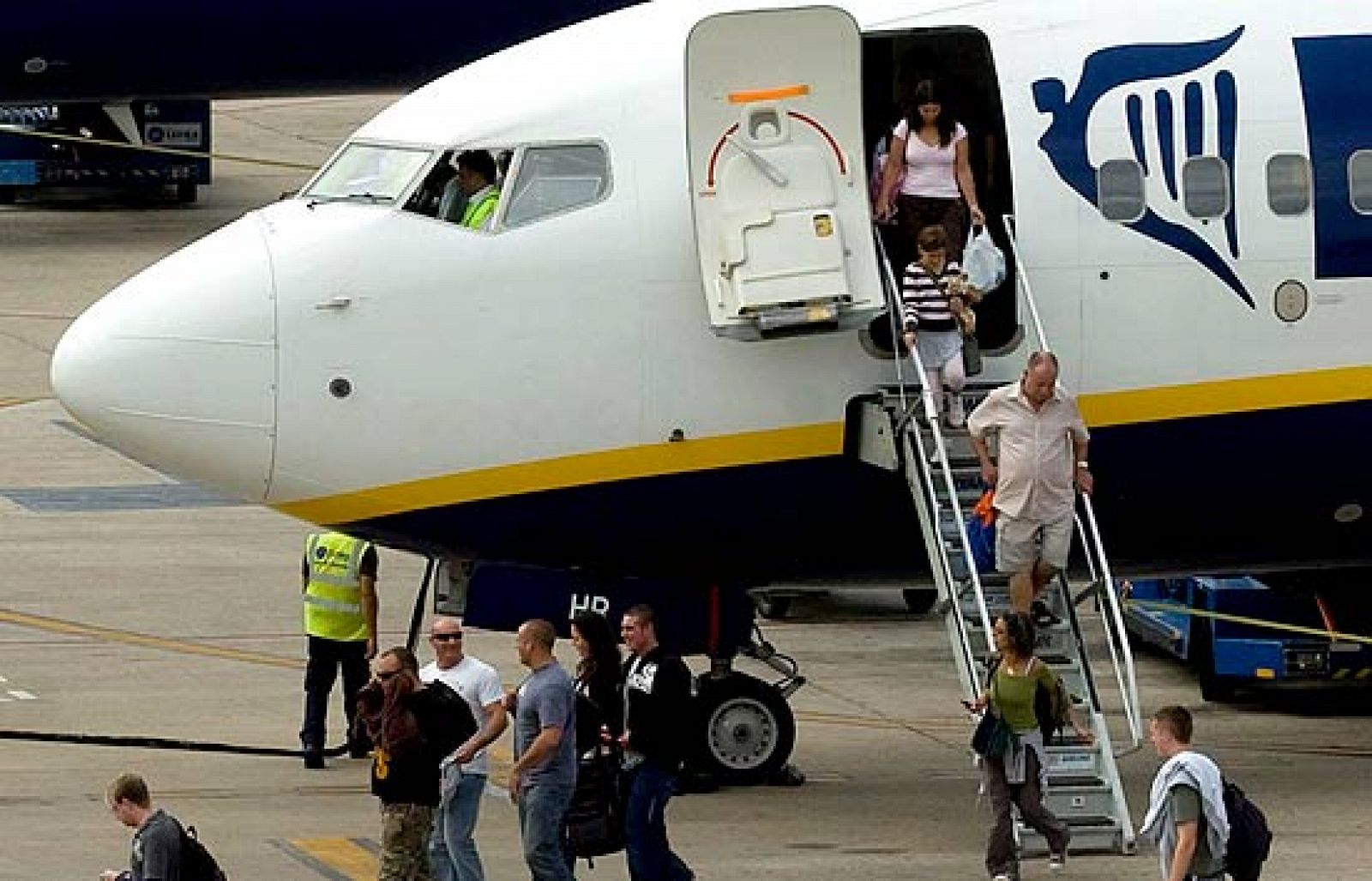 Los pasajeros de un avión de Ryanair se llevaron anoche un buen susto