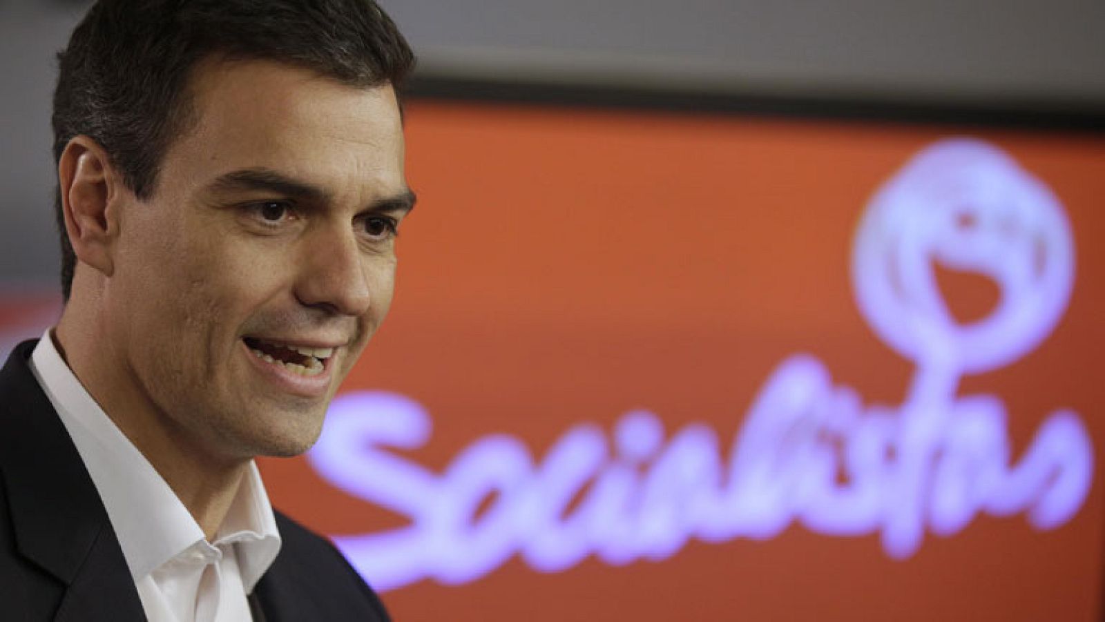 El nuevo Secretario General del PSOE va a Moncloa en su primer día de trabajo