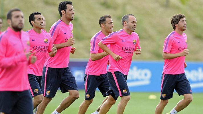 Telediario 1 - El Barça se entrena en Inglaterra