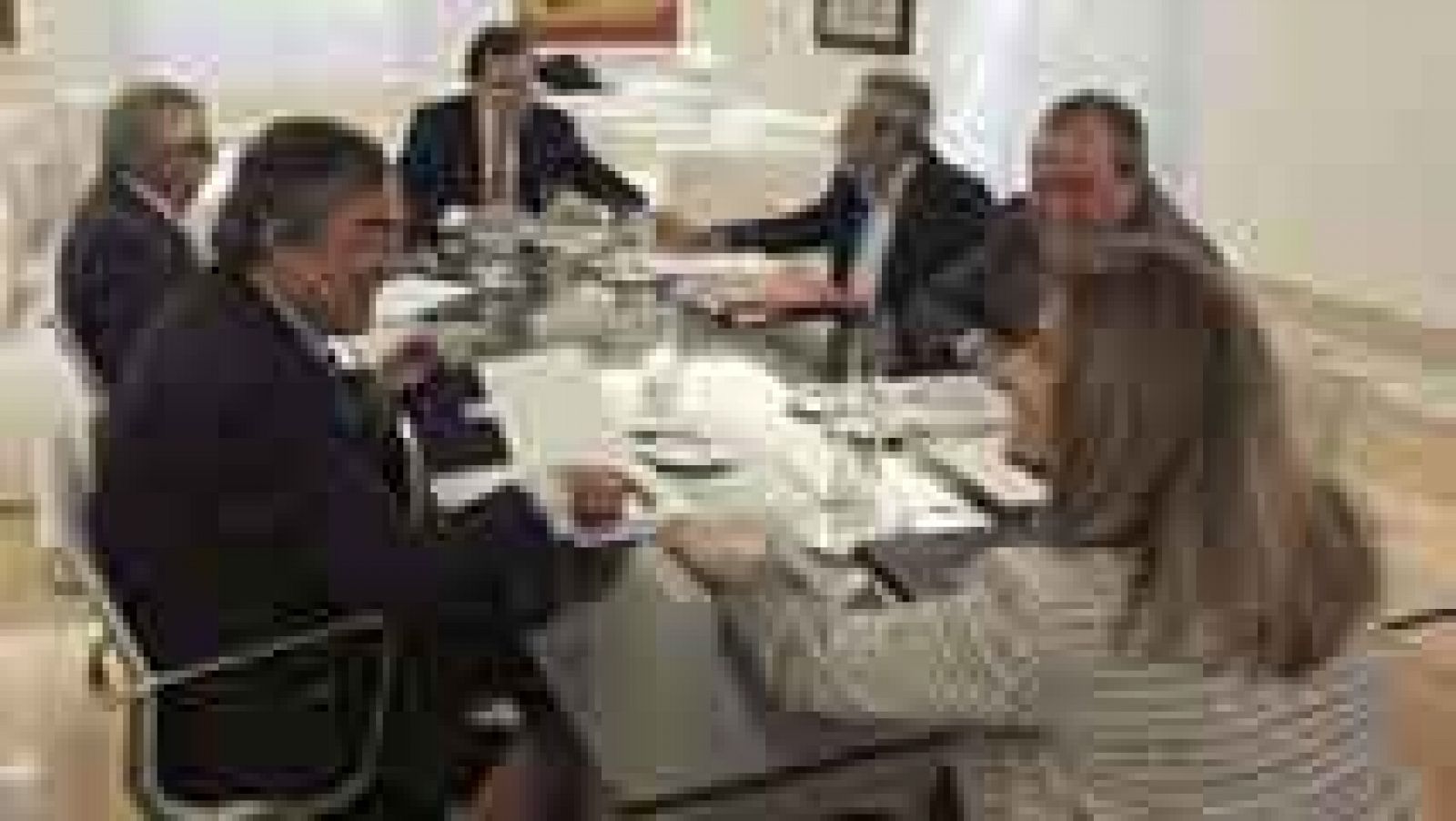 Telediario 1: Mariano Rajoy se reúne con patronal y sindicatos  | RTVE Play