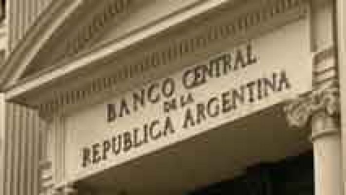Argentina negocia para evitar su octava suspensión de pagos