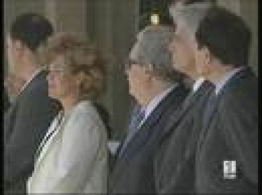  - Más entierros de víctimas