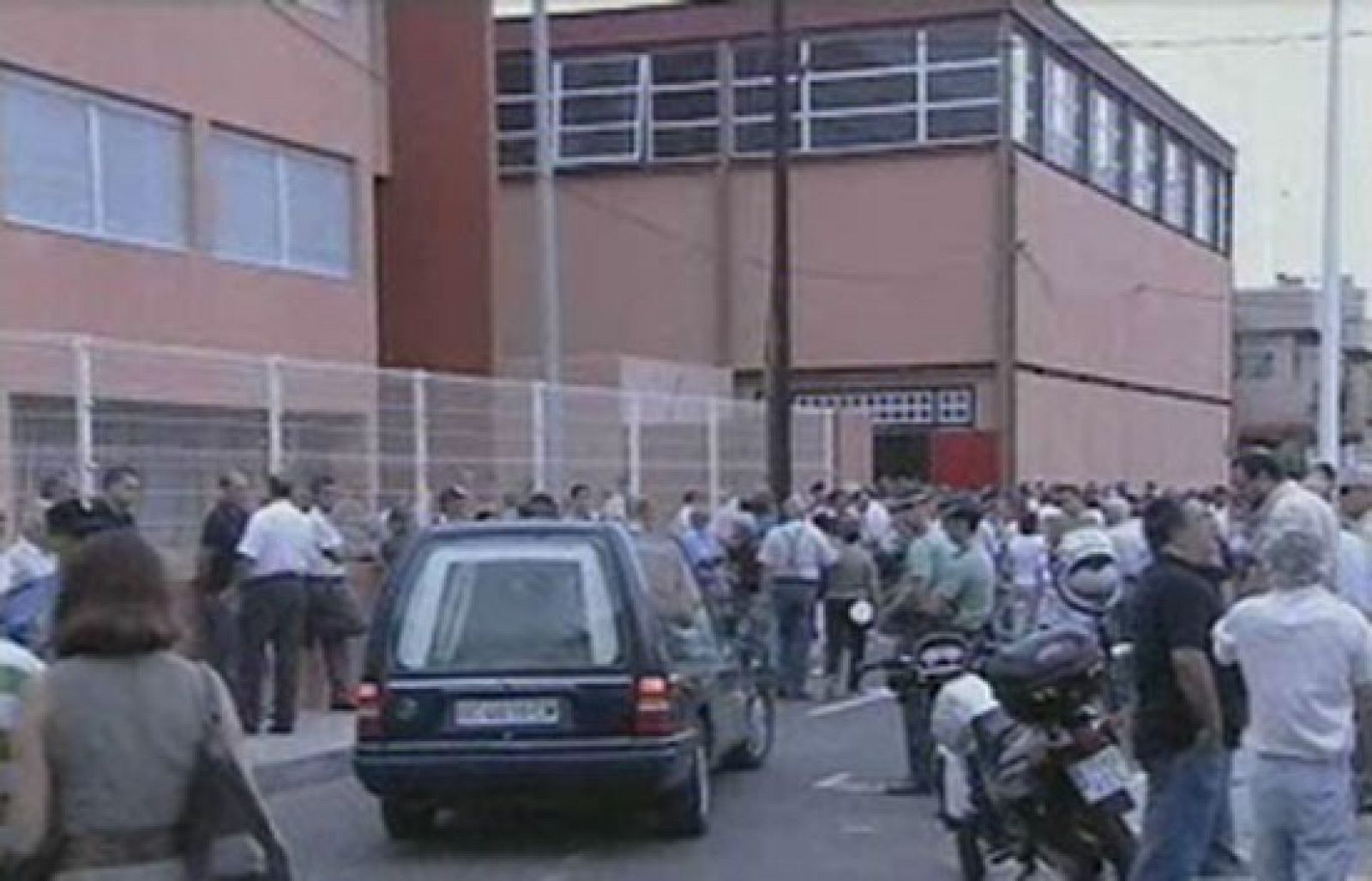 Ya son treinta y dos las víctimas que han llegado a la Base Aérea de Gando, en Las Palmas de Gran Canaria.