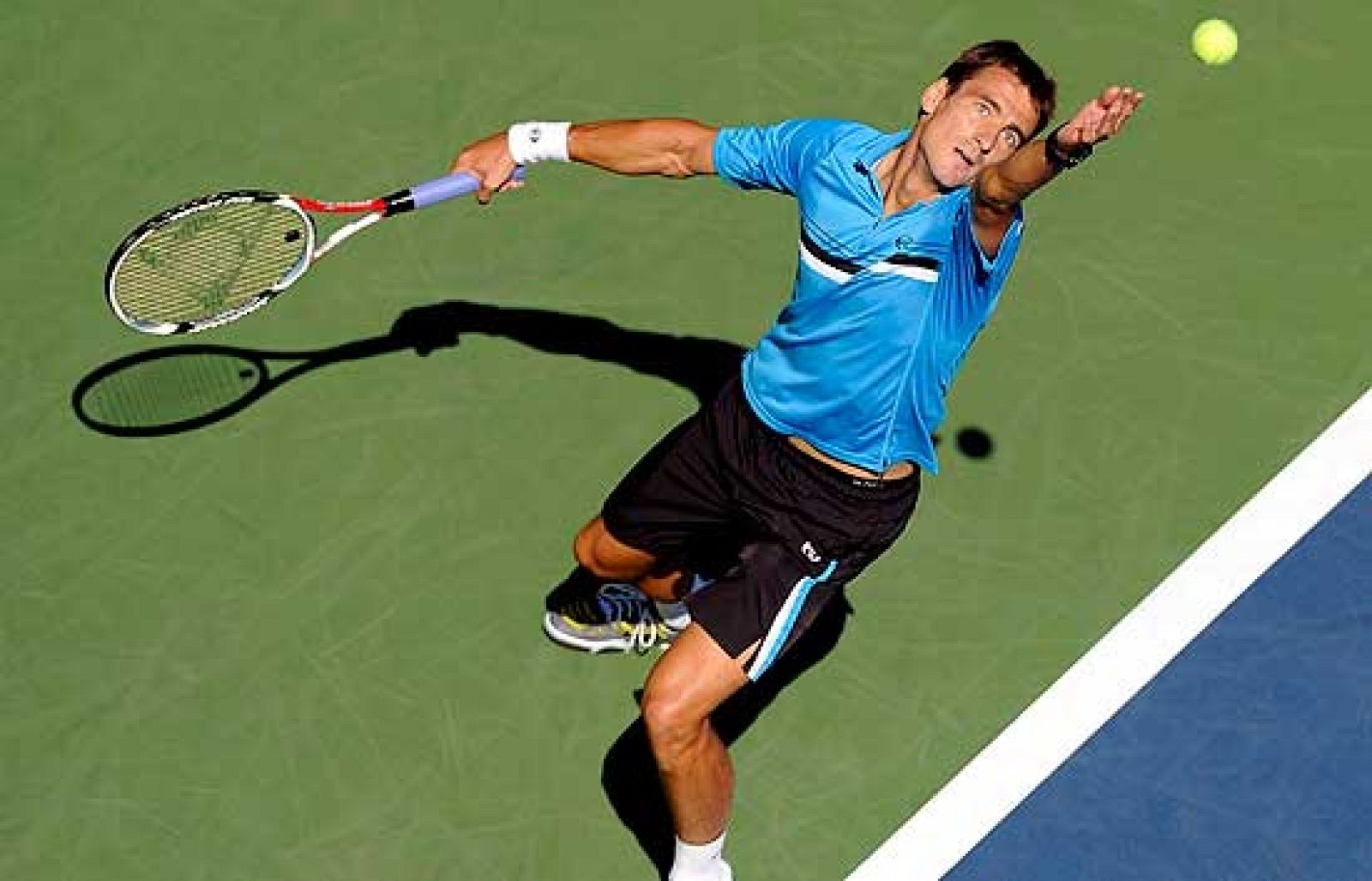  Tommy Robredo, junto  con Verdasco y Guillermo García López pasan a la segunda ronda en el US Open.