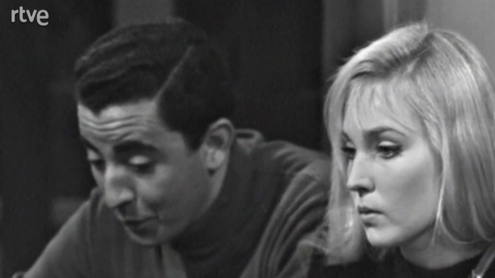 Tiempo y hora - Vuestro circo, mi circo