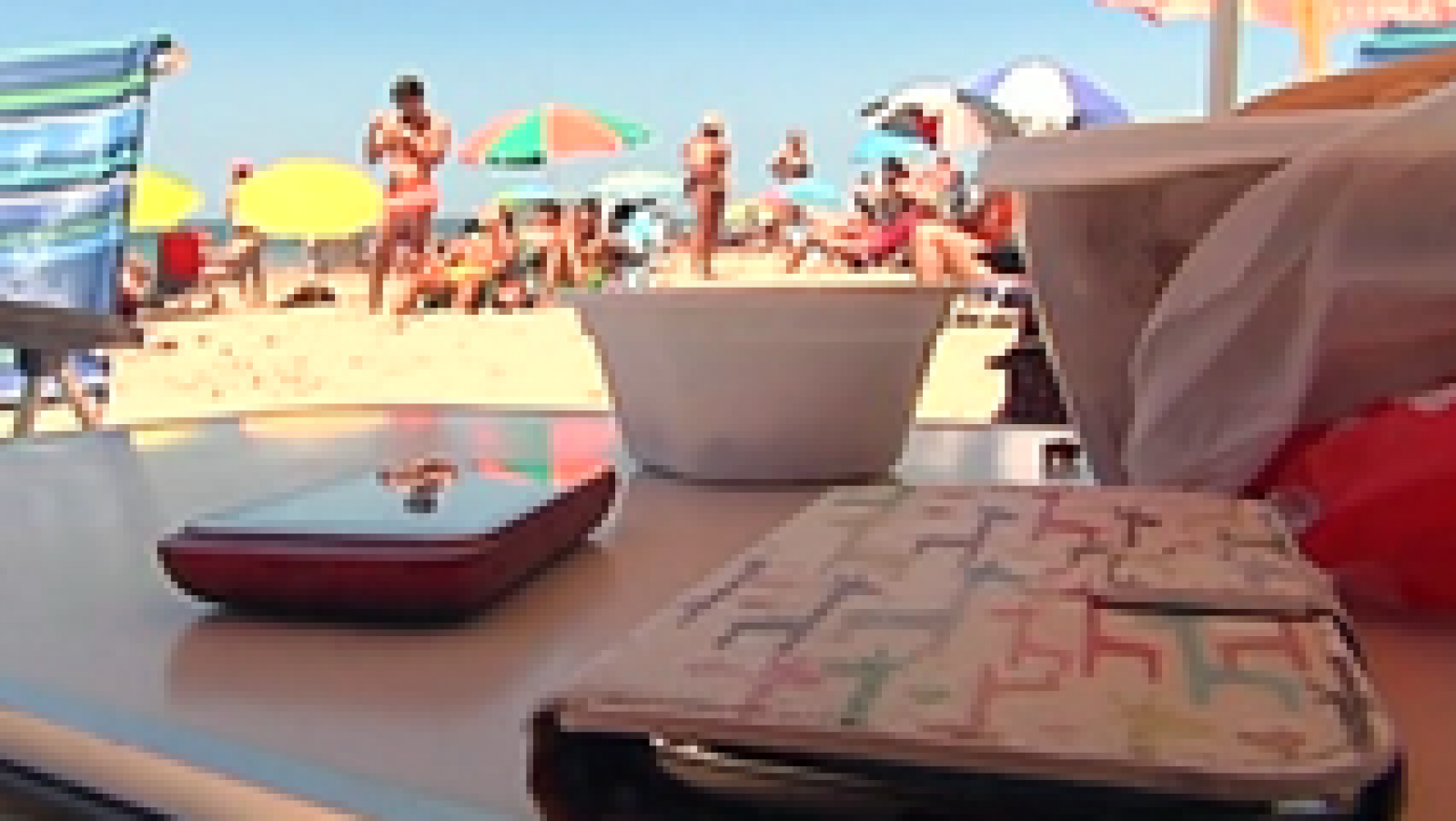 España Directo: ¿Cómo evitar los robos en la playa? | RTVE Play
