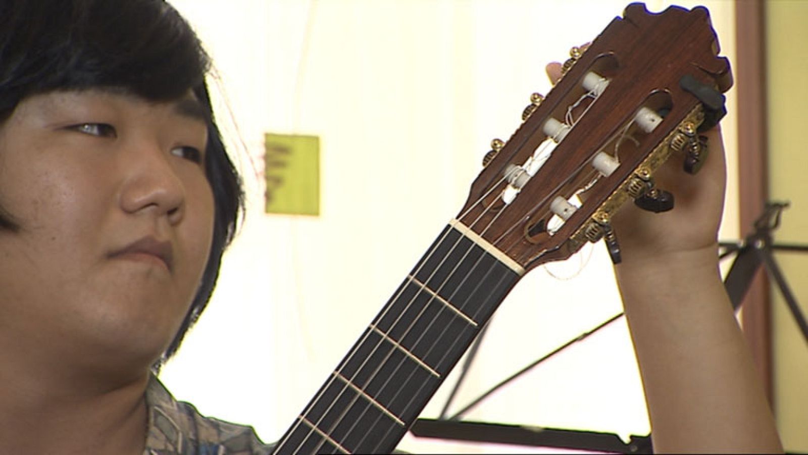 Deion Cho, promesa de la guitarra