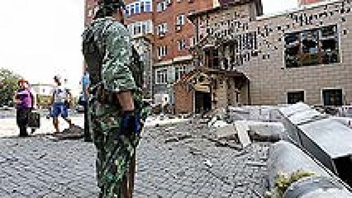 Telediario 1 - Los combates en Ucrania llegan al centro de Donetsk