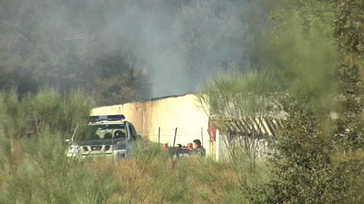 Telediario 1 - Mueren un padre y su hija en el incendio de un cortijo