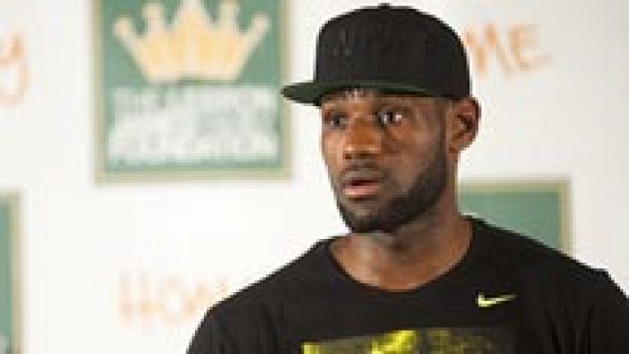 Gran recibimiento a LeBron James en su regreso a Cleveland