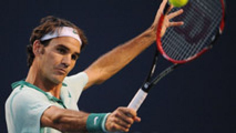 El suizo Roger Federer se ha metido en la final del Masters 1000 de Toronto, donde se enfrentará a Tsonga, al eliminar al español Feliciano López.
