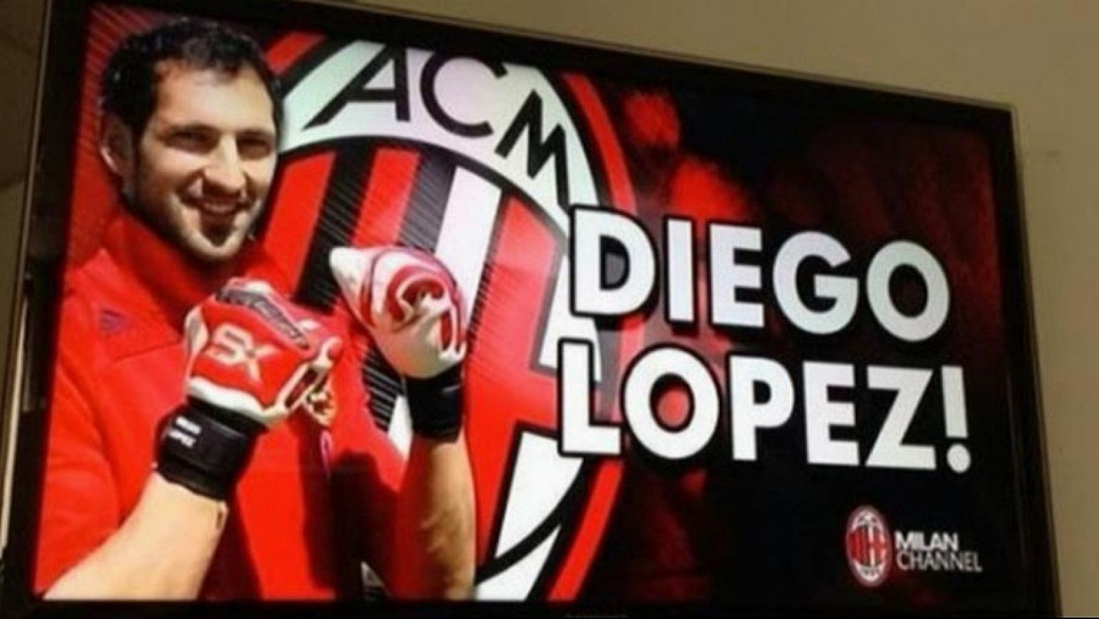 Diego López, cada vez más cerca del Milán
