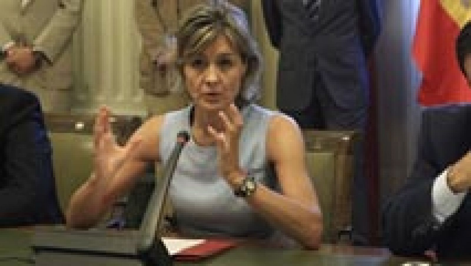 La ministra de Agricultura analiza con el sector el veto ruso agroalimentario