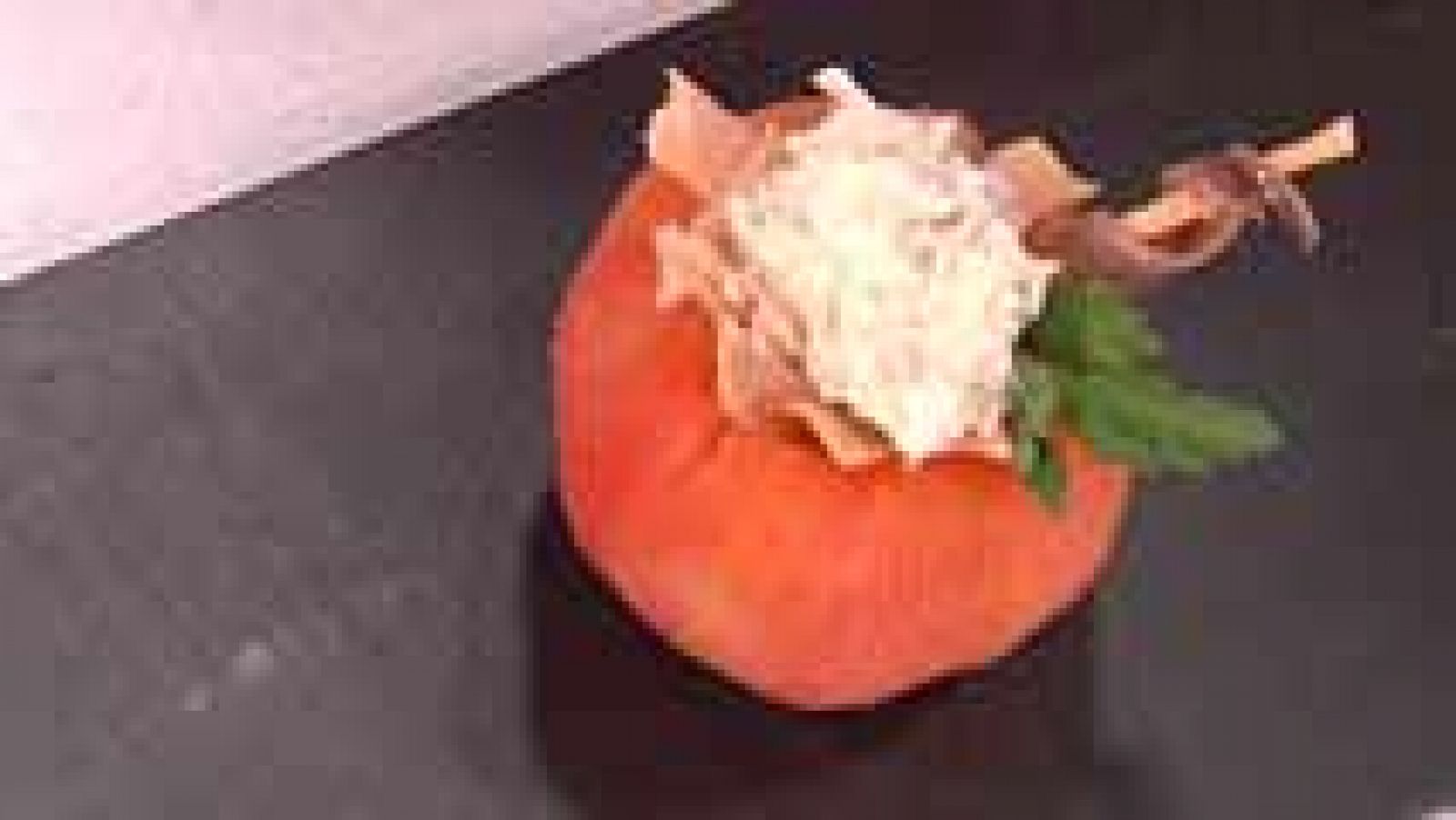 RTVE Cocina: Tomates rellenos de ventresca con salsa tártara | RTVE Play
