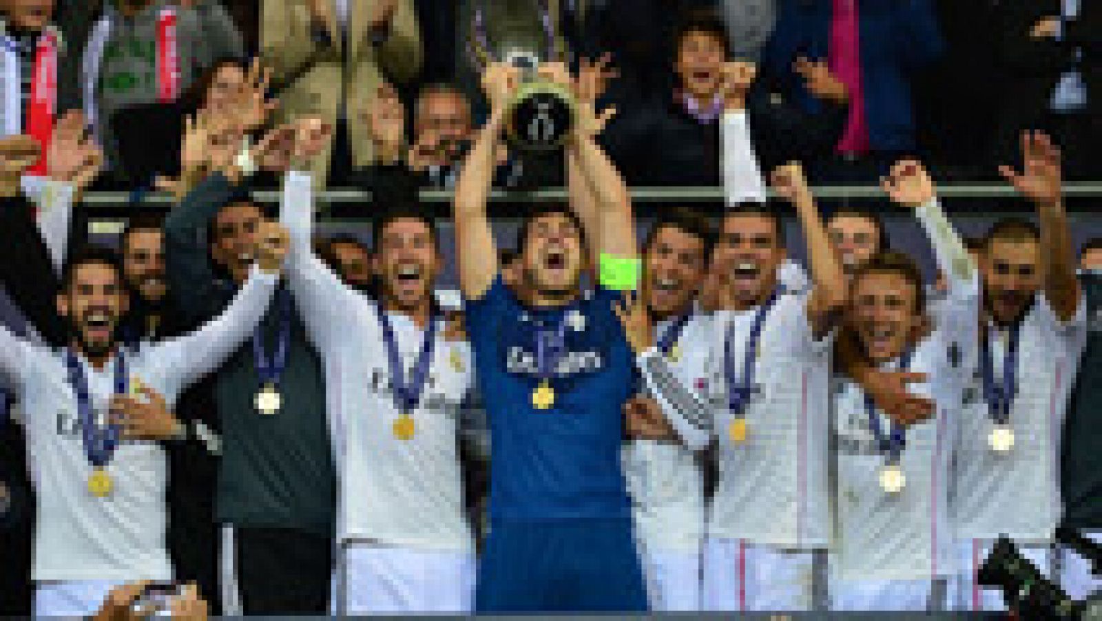 Sin programa: Así festejó la Supercopa el Madrid | RTVE Play
