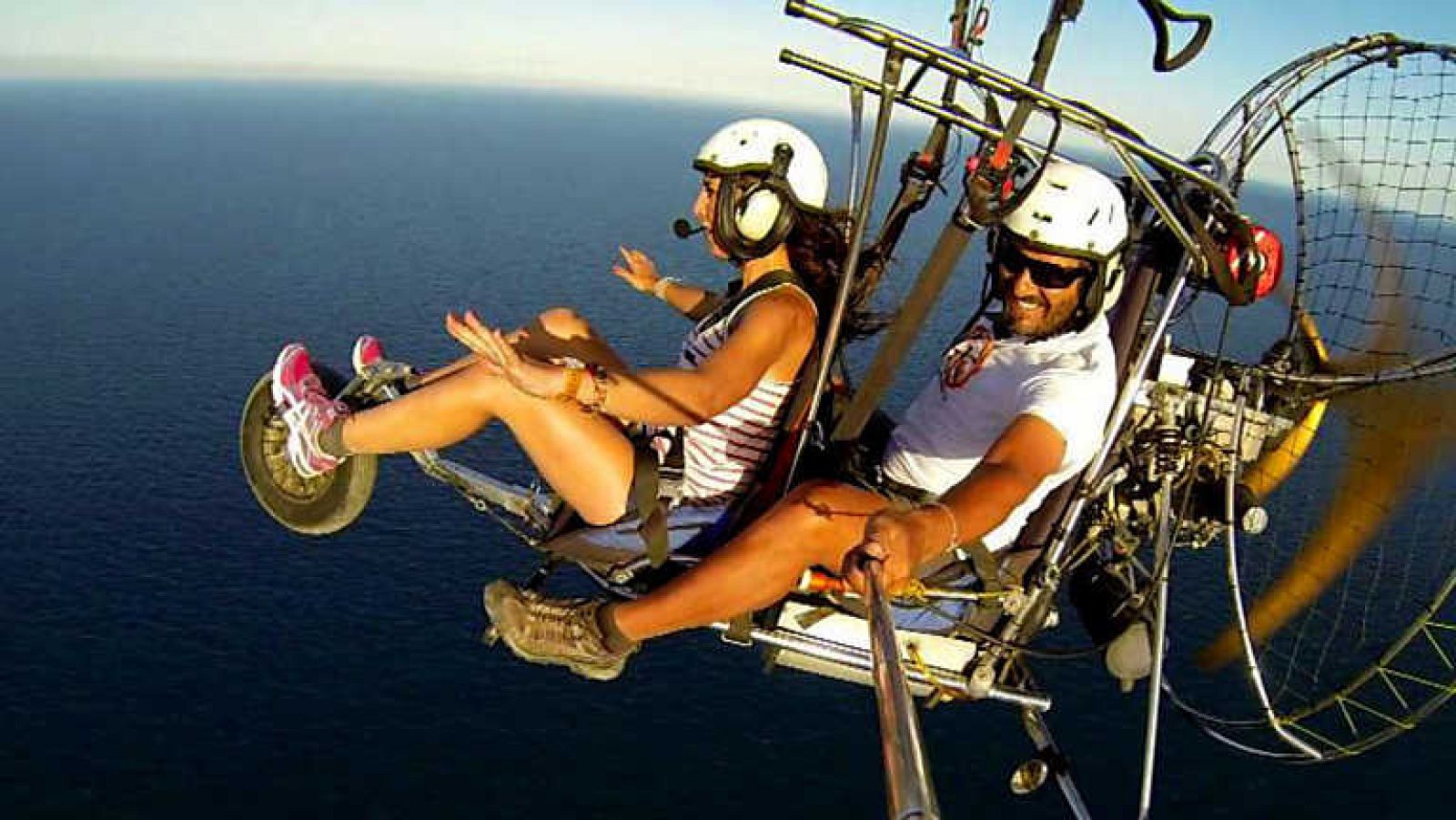 Comando al sol - Fuego, vino y pan - ver ahora