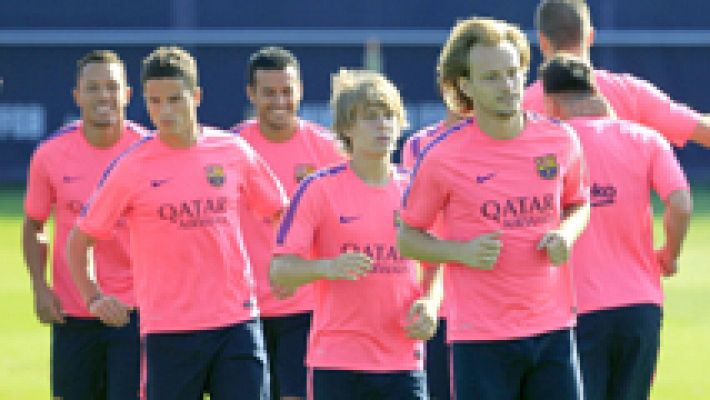 Telediario 1 - El Barça entrena con 19 futbolistas