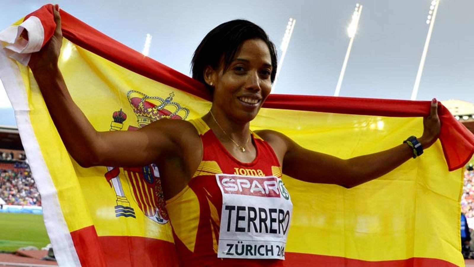 La atleta española Indira Terrero se ha hecho con la medalla de  bronce en los 400 metros los Campeonatos de Europa al Aire Libre, que  se están disputando en Zúrich hasta el domingo, después de una gran  final que decidió el podio en la 'foto finis