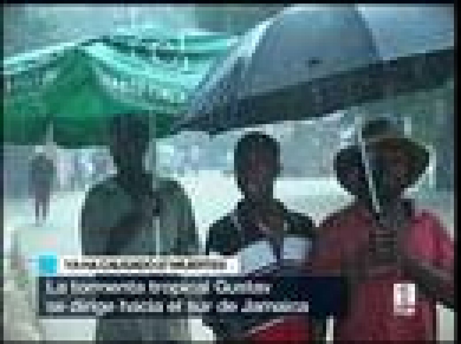  La tormenta tropical Gustav, que ha variado ligeramente su trayectoria, se dirige hacia el sur de Jamaica y se aleja de Cuba tras haber dejado al menos 27 muertos en Haití y la República Dominicana.