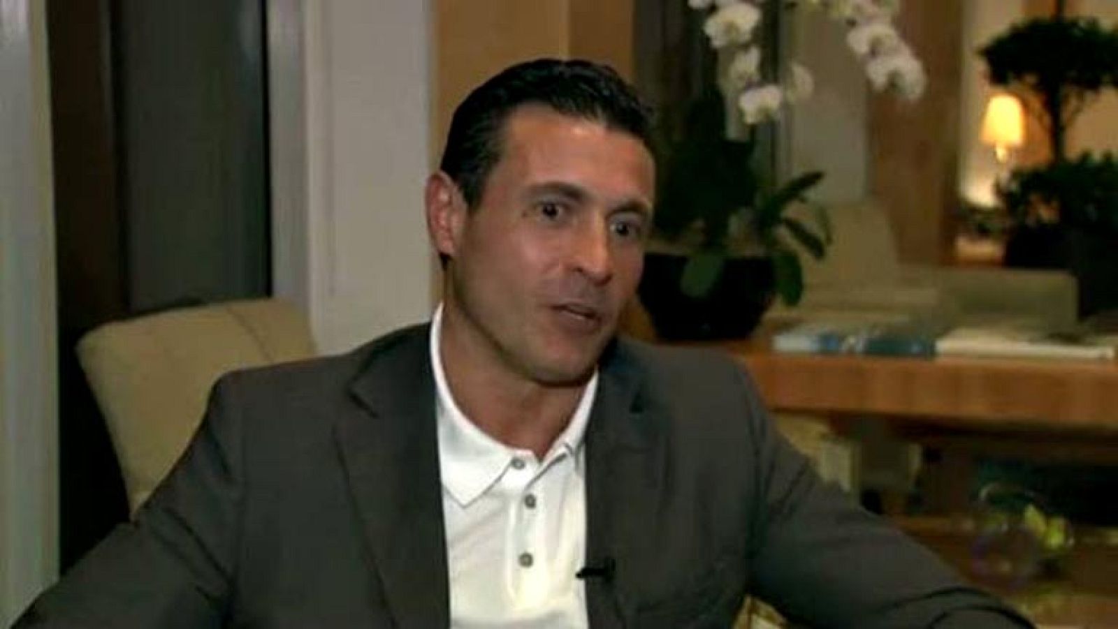 La empresa Meriton y la entidad financiera Bankia han alcanzado un acuerdo que permitirá a la sociedad que preside el empresario de Singapur Peter Lim convertirse en propietario del Valencia CF, informaron fuentes de la negociación.