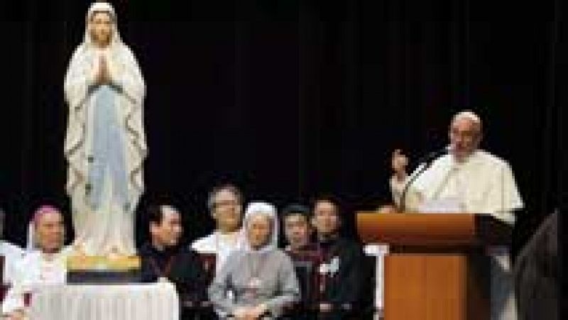Miles de personas han acudido a la misa del Papa Francisco en Corea del Sur