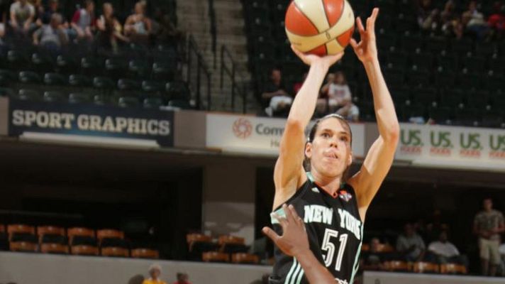 Telediario 1 - Anna Cruz convence en su primera temporada en Nueva York