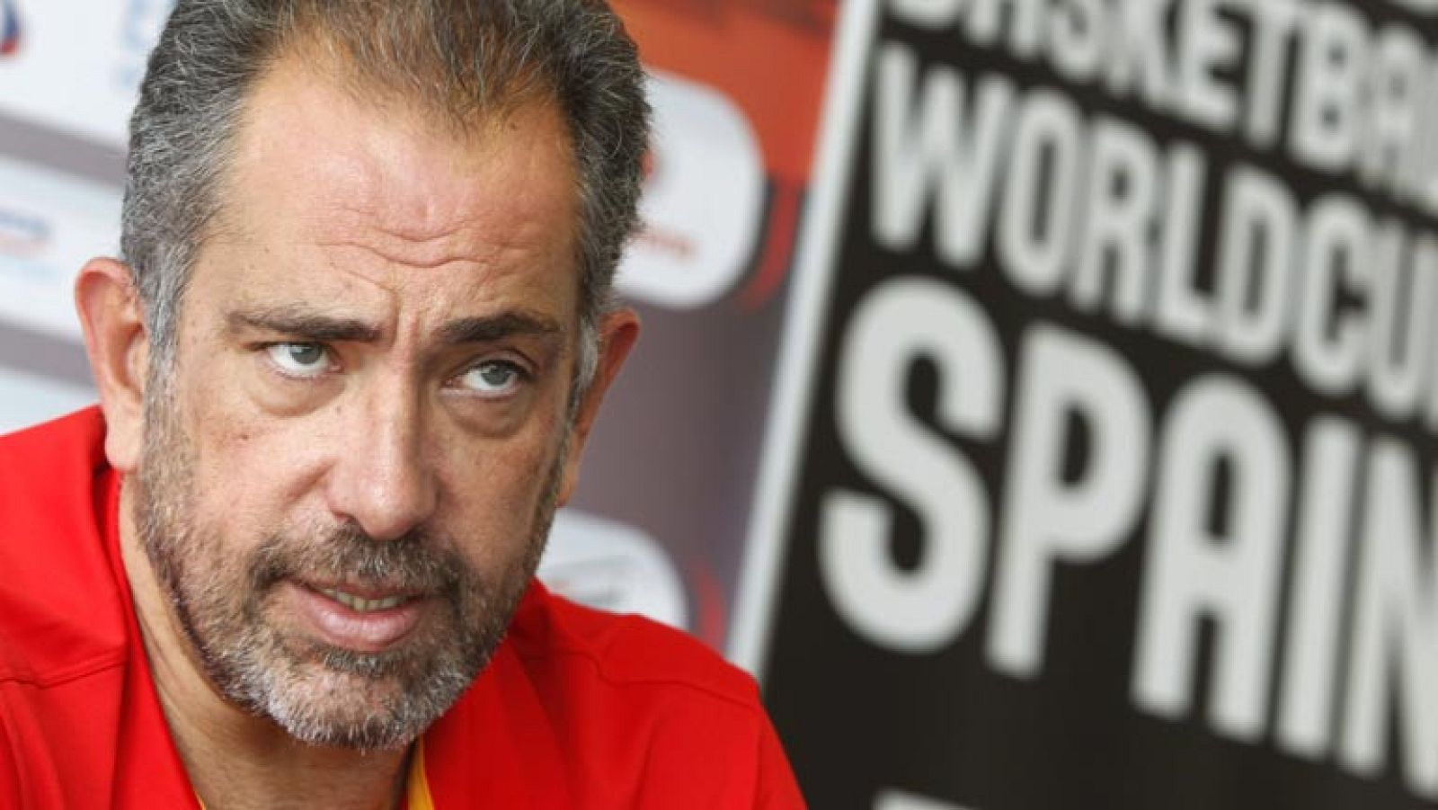 El seleccionador nacional de baloncesto, Juan Antonio Orenga, ha afirmado este sábado que espera un encuentro "muy físico" ante Senegal en el Gran Canaria Arena, donde el domingo disputará su quinto choque de preparación para el Mundial.