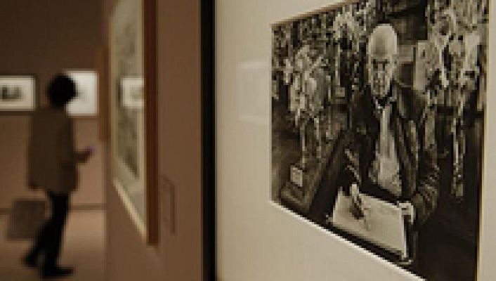 Telediario 1 - El fotógrafo Henry Cartier Bresson es el protagonista de la exposición que recoge la Fundación MAPFRE en Madrid