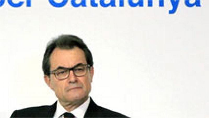 Cataluña da un paso más hacia la convocatoria de la consulta soberanista
