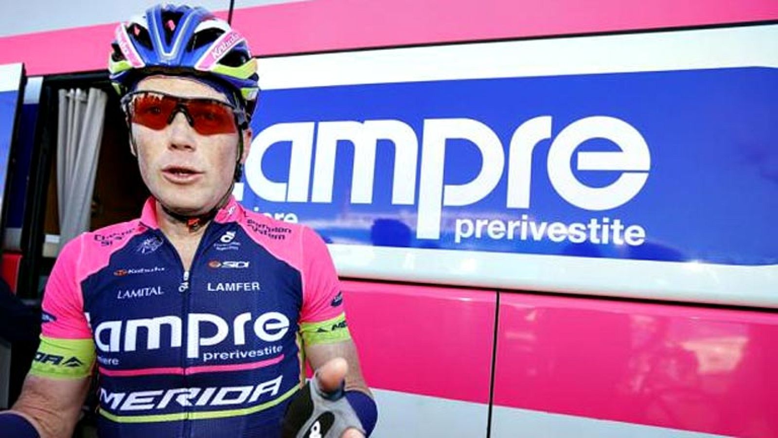 El estadounidense Chris Horner (Lampre) no podrá defender el título de la Vuelta logrado en 2013 al causar baja debido a "los bajos niveles de cortisol", según informa su equipo.
