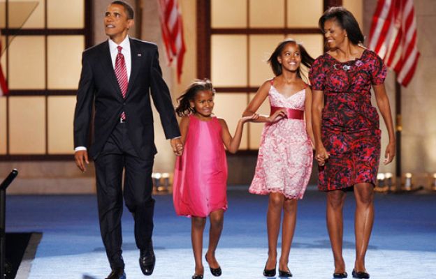  - Obama acepta la candidatura