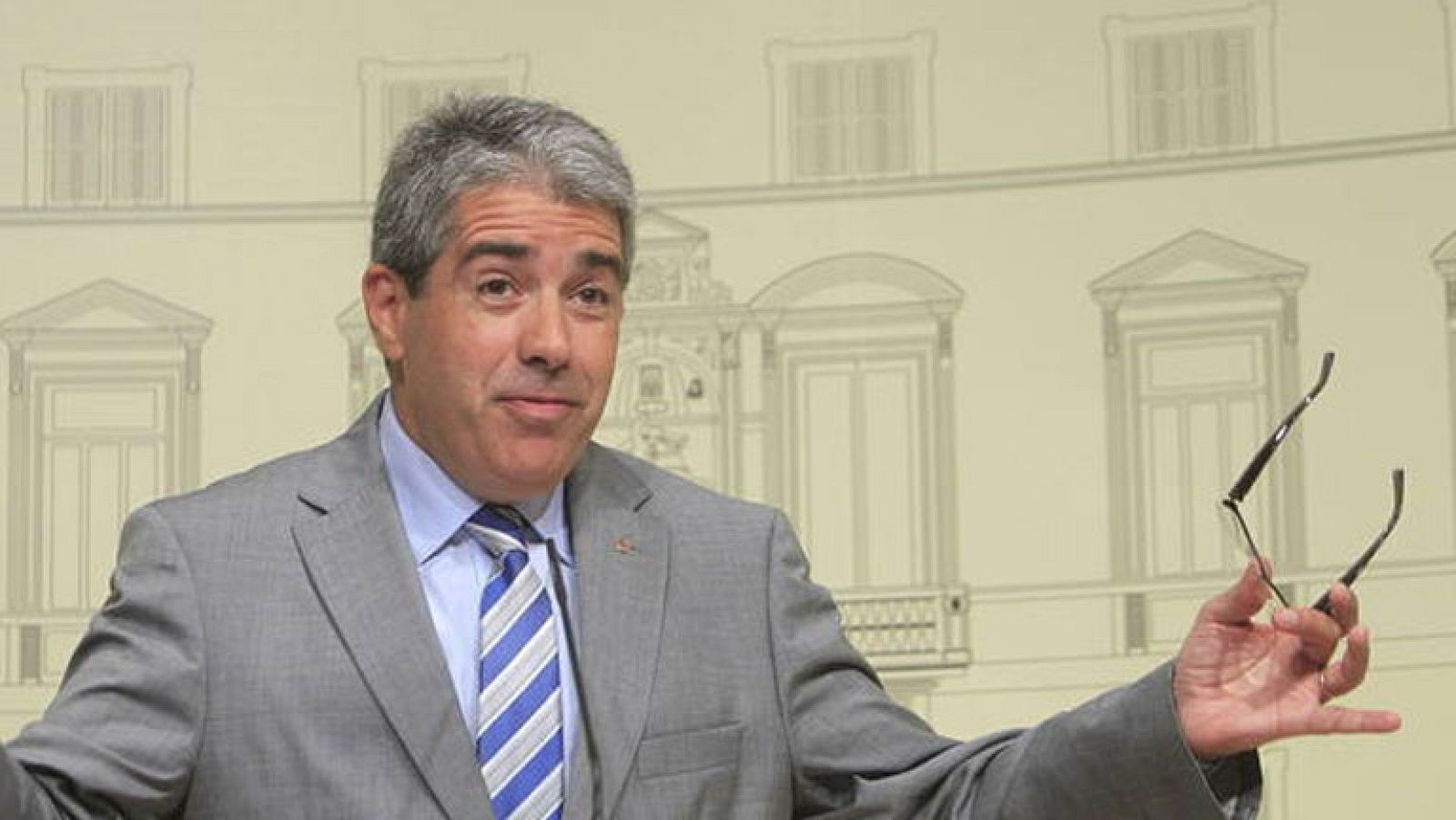 El Govern catalán ve "fundamentos jurídicos sólidos" en la ley de consultas para celebrar el referéndum