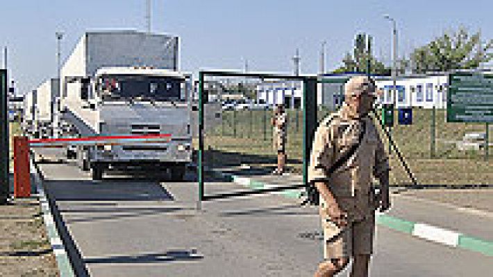 El convoy con ayuda humanitaria para el este de Ucrania regresa a Rusia