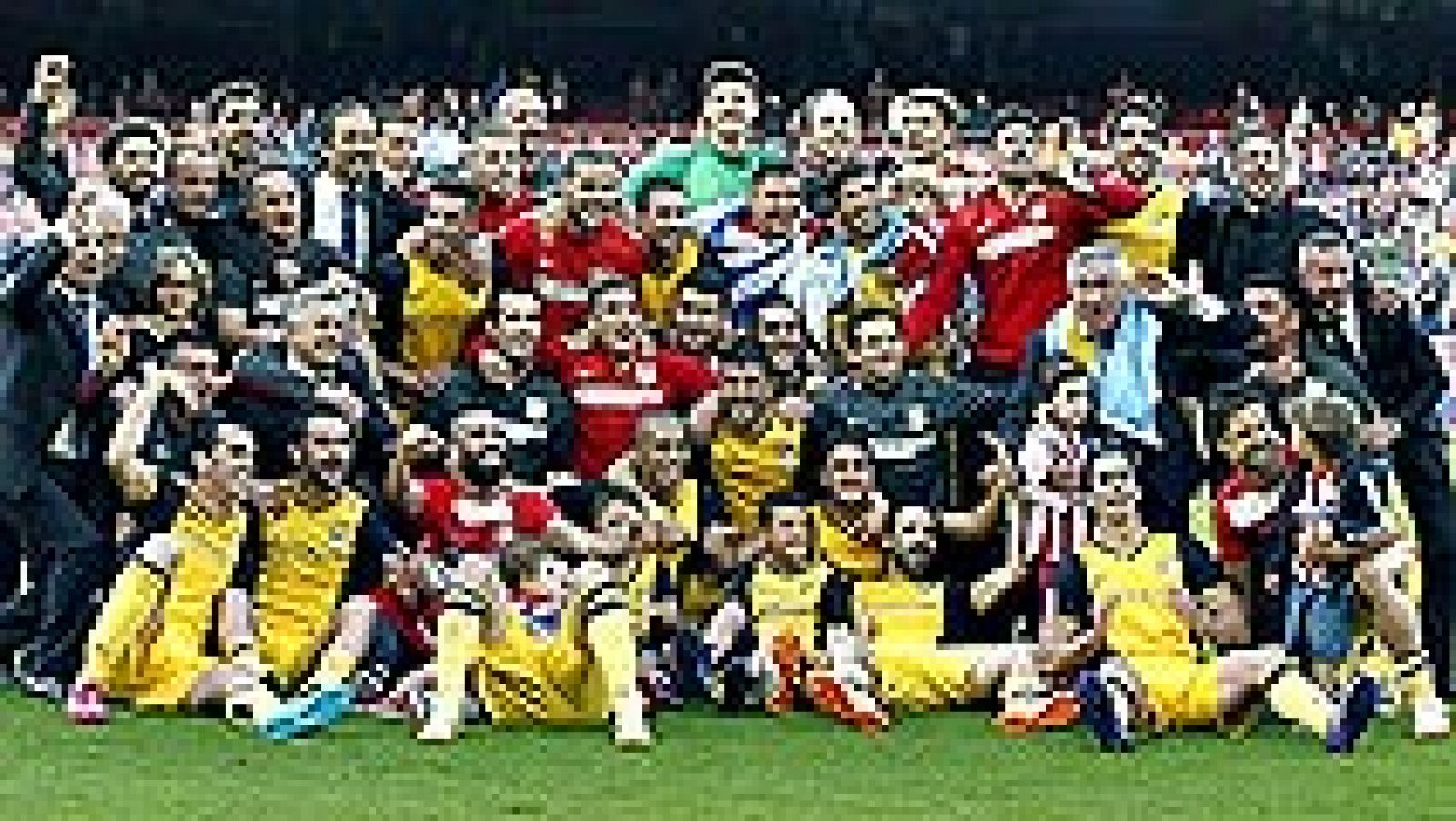El Atlético de Madrid comienza defendiendo el título contra el Rayo Vallecano, lo que supone el primer derbi madrileño de la Liga. El conjunto colchonero ha realizado la mayor inversión de su historia gastándose 91,5 millones de euros.