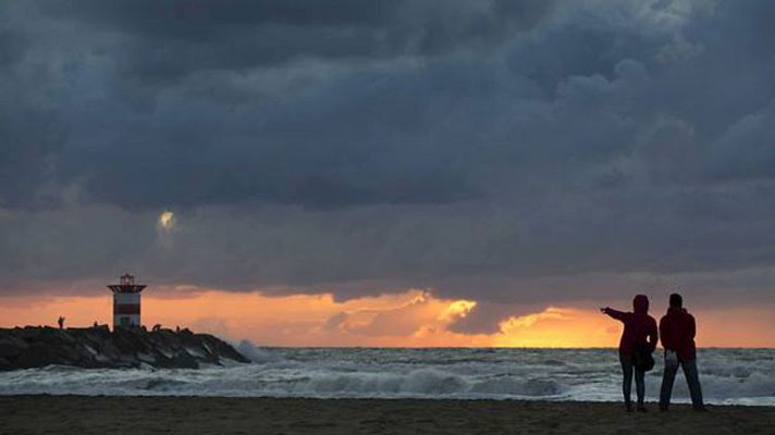 El tiempo - Nubes bajas matinales en el litoral mediterráneo peninsular