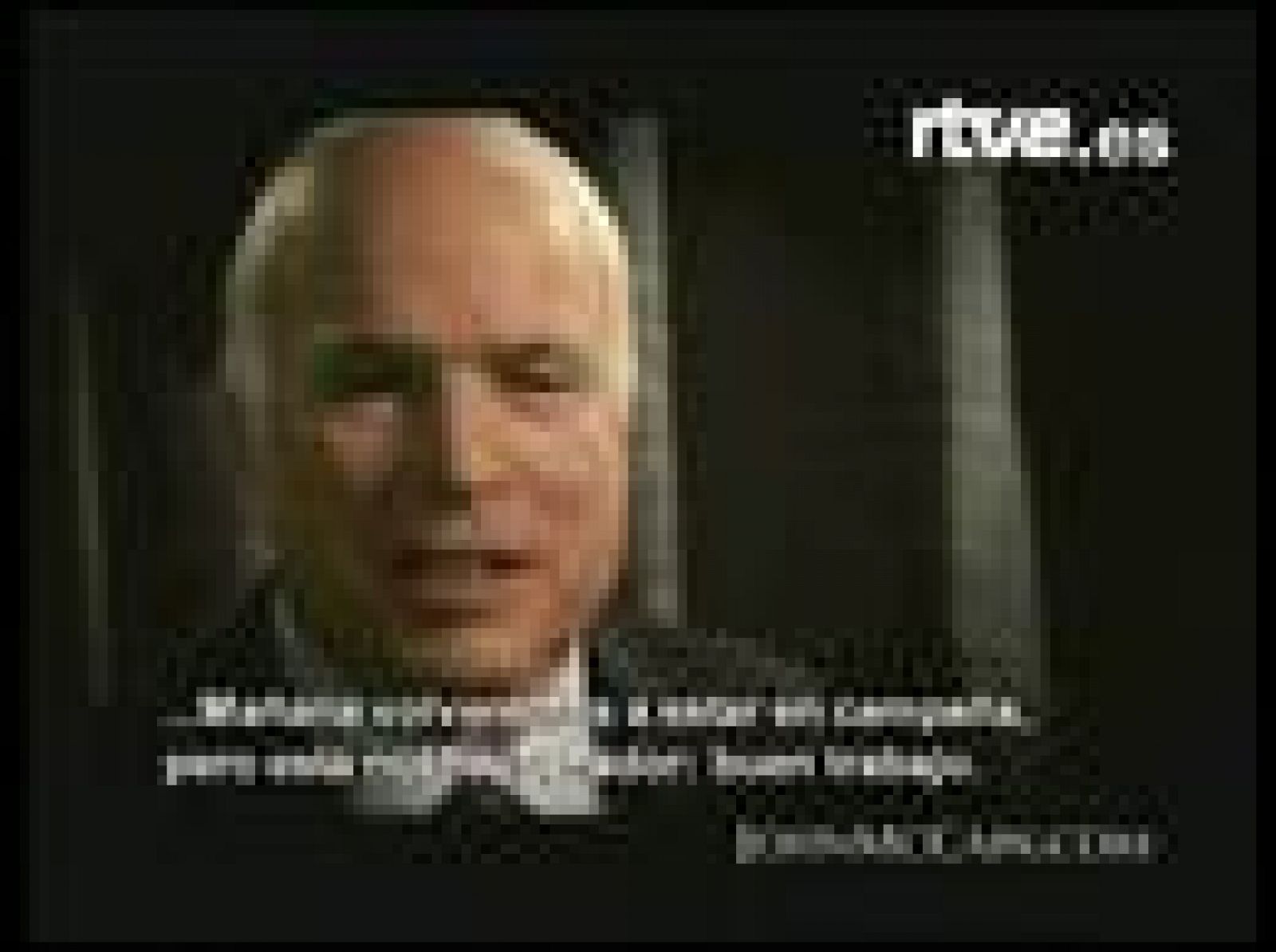 El candidato republicano, John McCain, ha felicitado a su rival, Barack Obama, por haber sido proclamado candidato demócrata a la Casa Blanca.