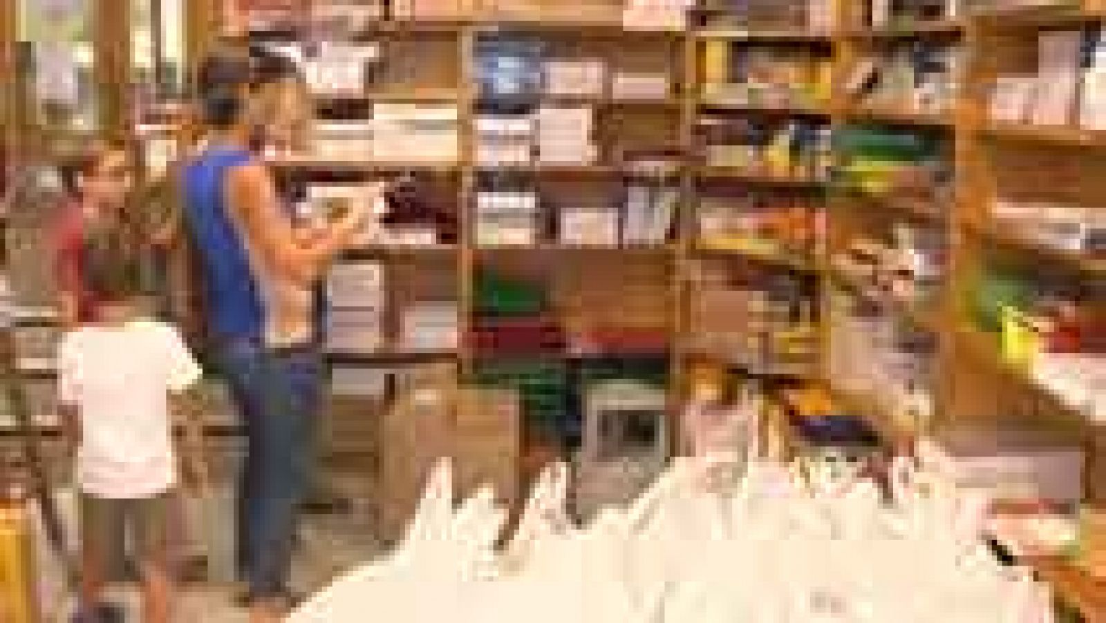 Unos apuran sus vacaciones y otros piensan ya en la vuelta al cole