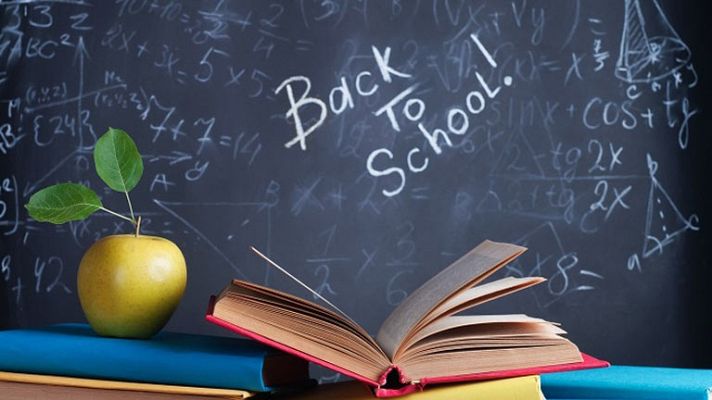 Telediario 1 - La vuelta al cole y el coste de los libros