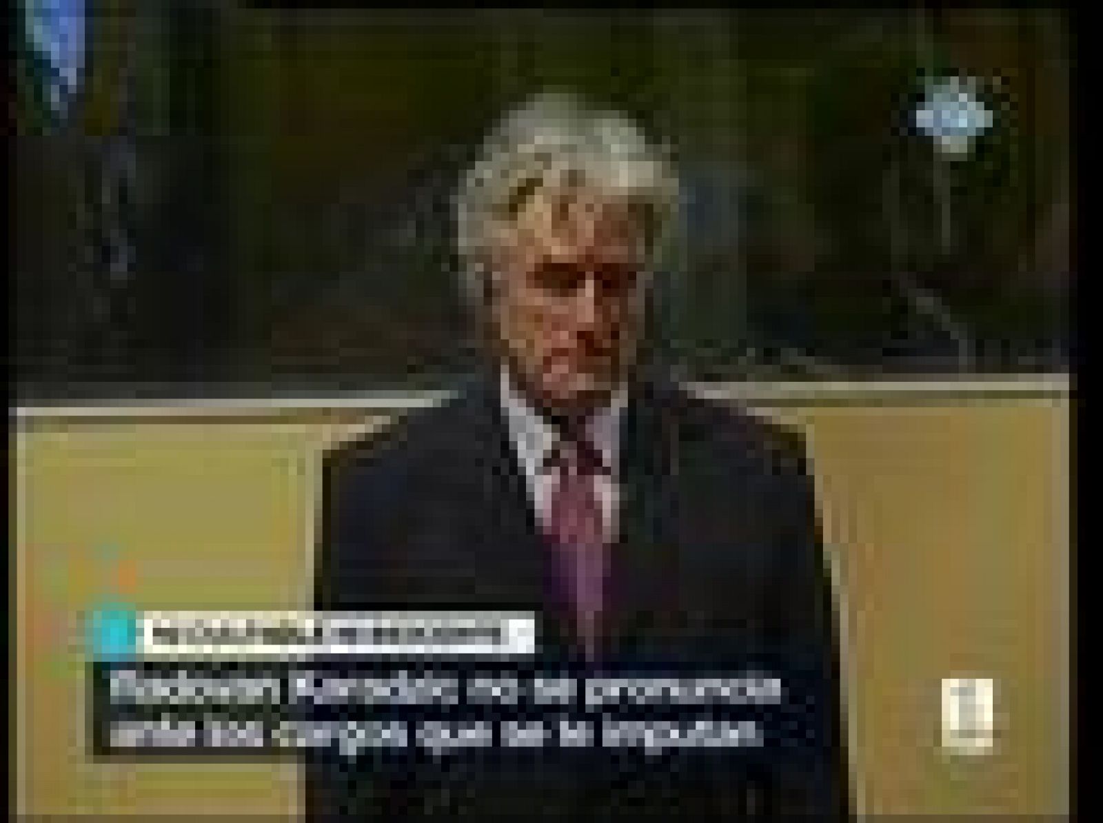 El ex líder serbobosnio Radovan Karadzic ha rechazado pronunciarse sobre los once cargos de los que se le acusa ante el Tribunal Penal Internacional para la antigua Yugoslavia (TPIY), incluidos los de genocidio y crímenes de guerra (29/08/08).