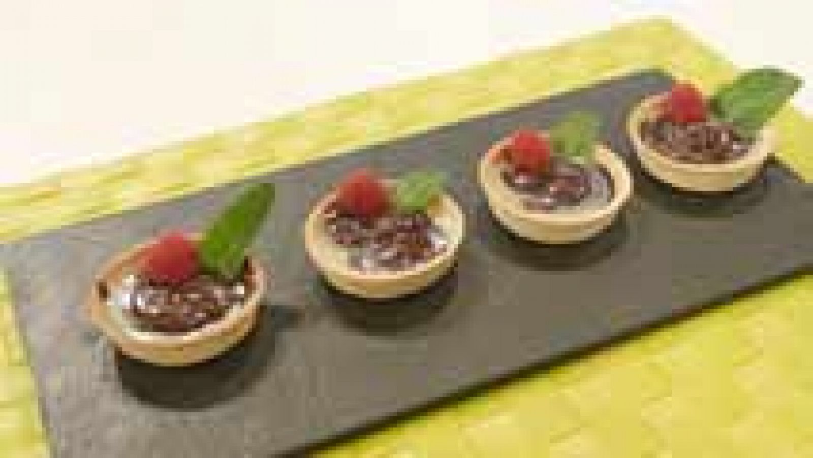 RTVE Cocina: Tartaletas marmoladas '2 chocolates' | RTVE Play