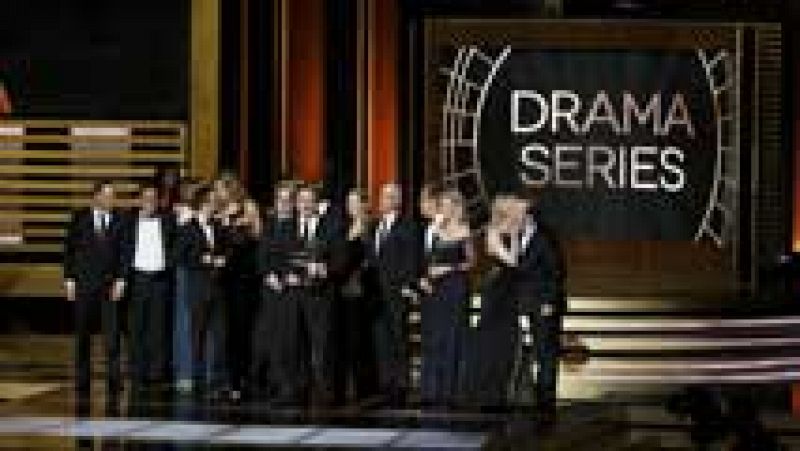 'Breaking Bad' arrasa en los premios Emmy 2014 