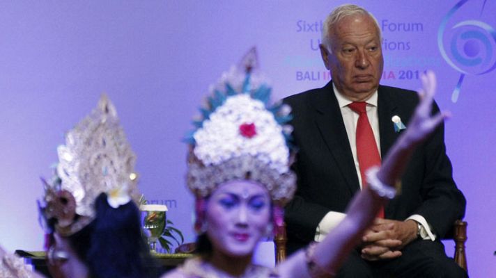 Telediario 1 - Margallo asiste al Foro de la Alianza de las Civilizaciones