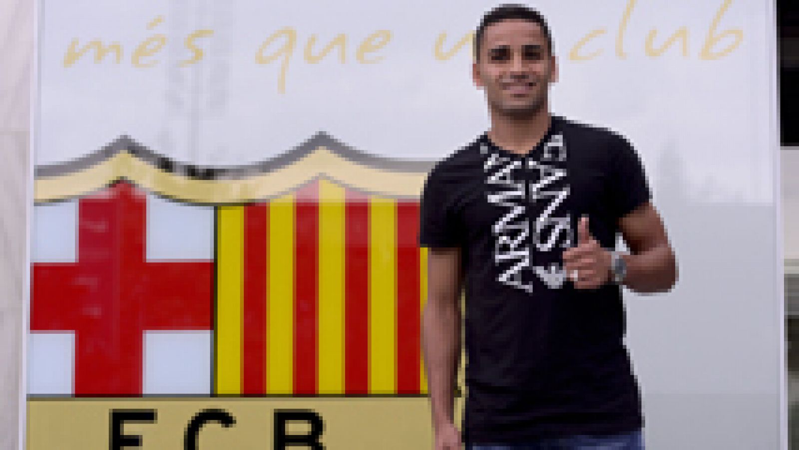 Telediario 1: Douglas: "Jugar en el Barcelona es lo máximo" | RTVE Play