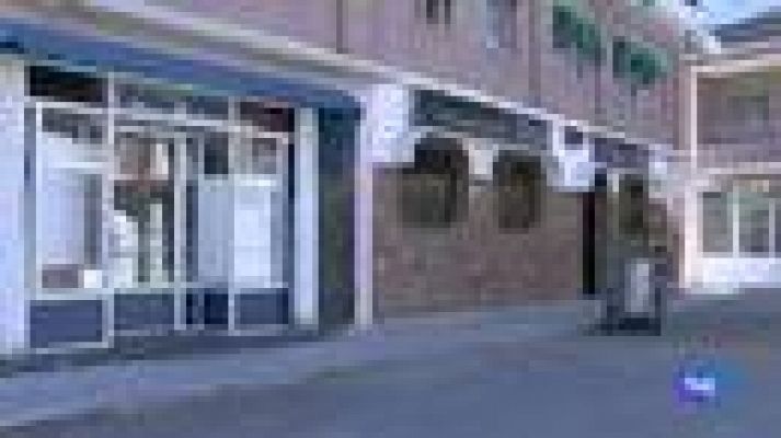 Telediario 1 - TVE despide a Roberto Cairo con un repaso por la vida de 'Desi', de 'Cuéntame Cómo Pasó'