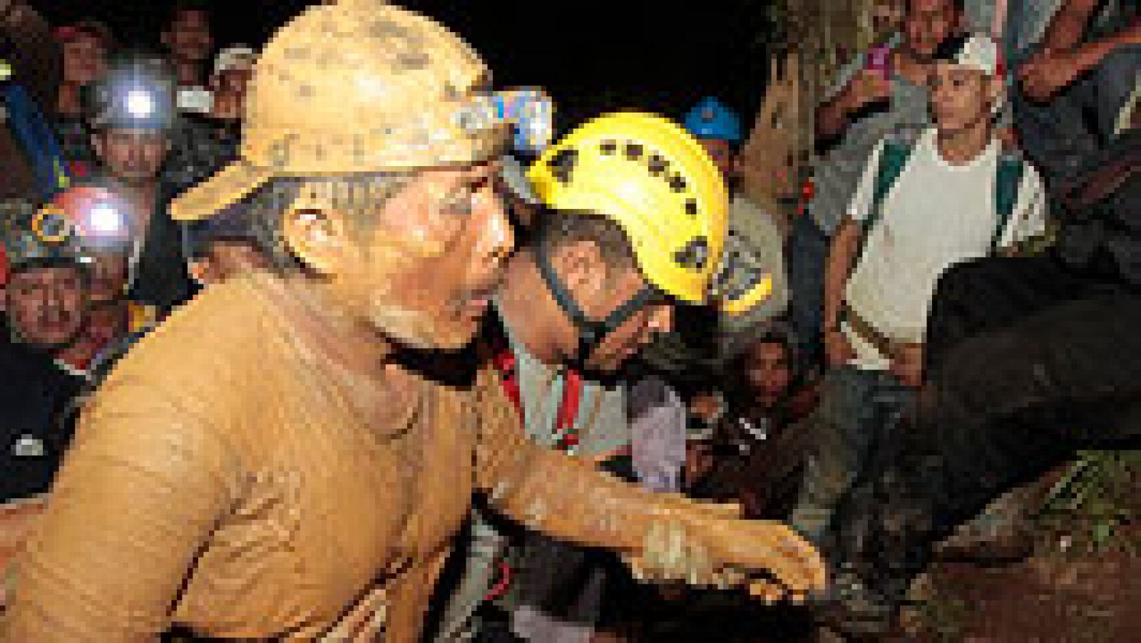 Informativo 24h: Rescatan con vida a 20 mineros sepultados a 800 metros durante más de 30 horas en Nicaragua | RTVE Play
