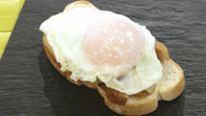Salteado de boletus con foie fresco y huevo de corral