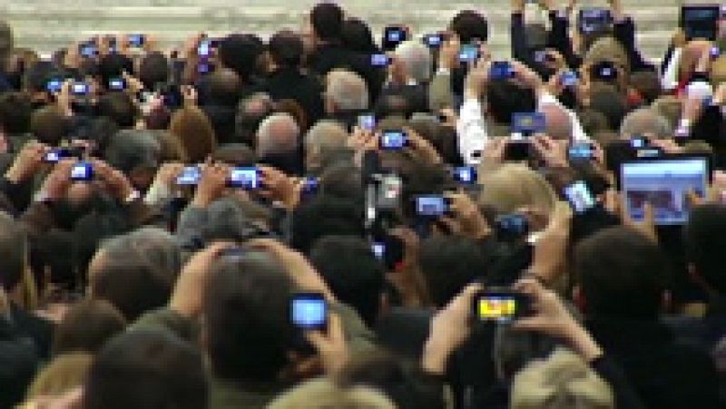 El teléfono móvil, ¿amenaza o aliado del fotoperiodismo?