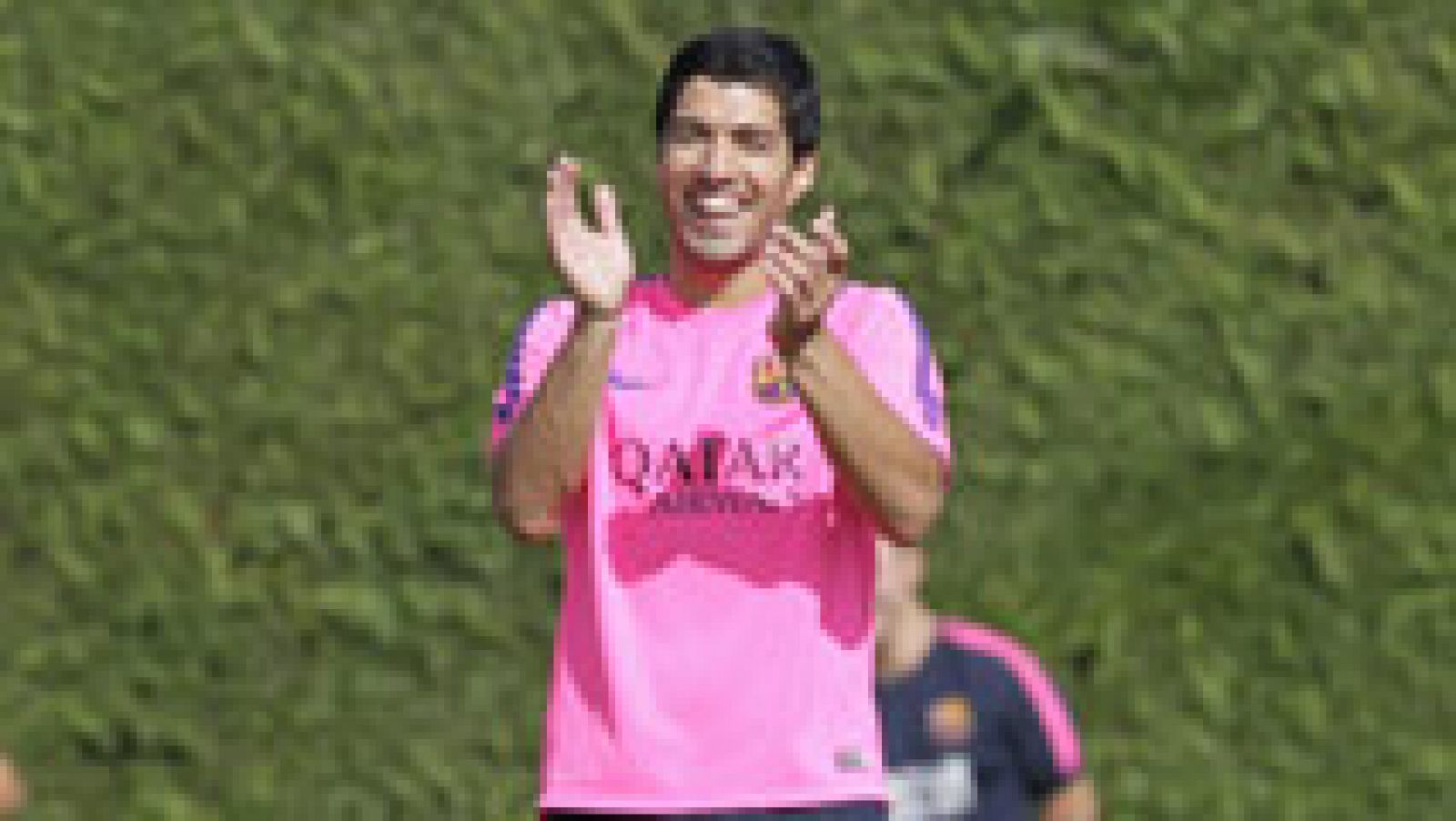 Telediario 1: Luis Suárez volverá a jugar un amistoso con el Barça | RTVE Play