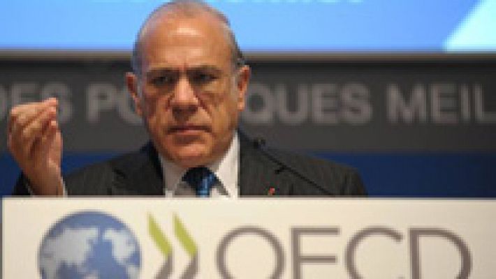 Telediario 1 - España será el país desarrollado donde más bajará el paro hasta finales de 2015, según la OCDE