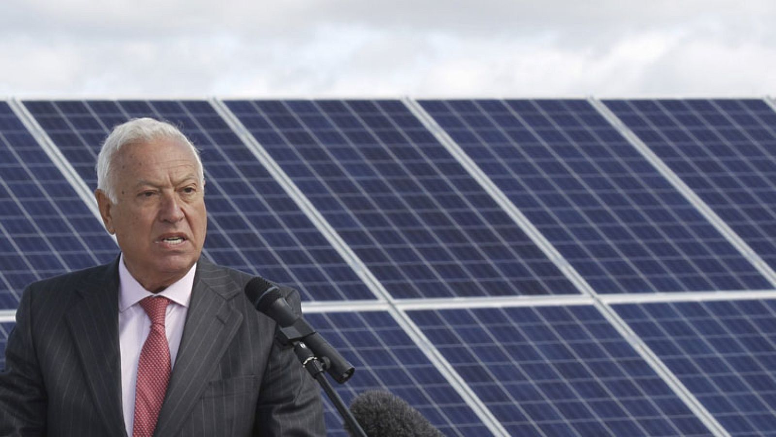 Margallo advierte de que el desafío del Estado Islámico es de una extraordinaria magnitud